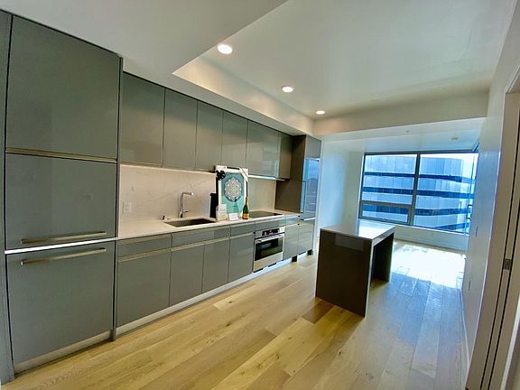 3rd image of 1808 Minor Ave #2513