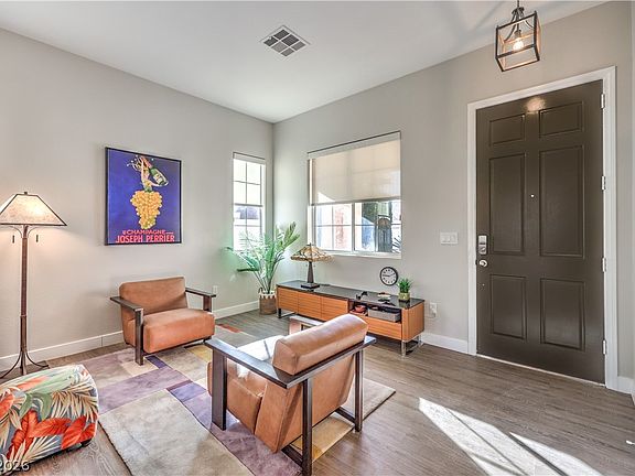 4th image of 10104 Pinnacle View Pl
