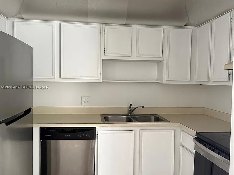 10916 Royal Palm Blvd #10916 — Photo 9
