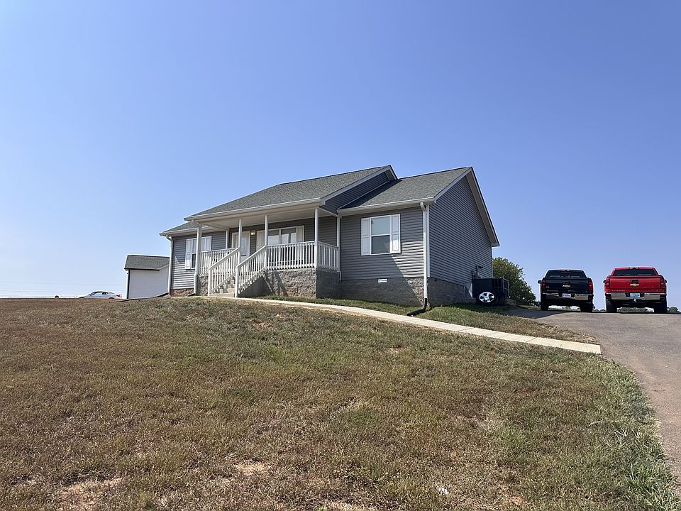 1st image of 27 Courtney Pl