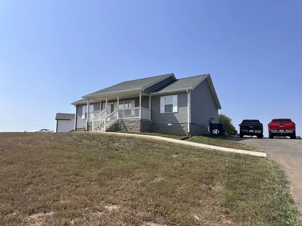 27 Courtney Pl, Cadiz, KY 42211