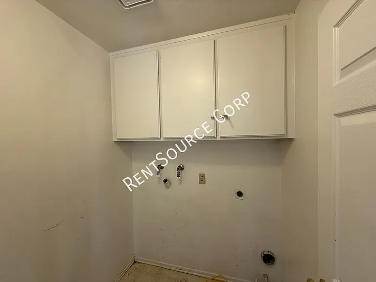 42456 Coronet Ct — Photo 13
