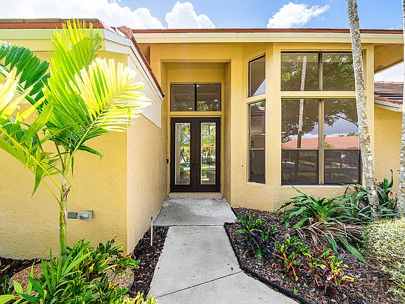 2nd image of 10655 Avenida Santa Ana