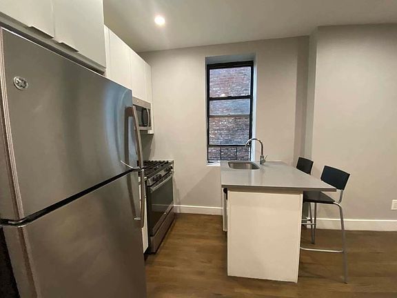 5th image of 723 Saint Nicholas Ave #53B