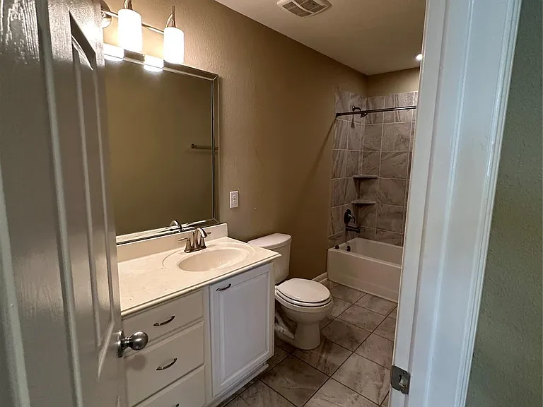 2606 Riverhollow Ln — Photo 27