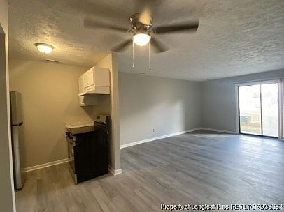 4th image of 1128 Southwood Dr APT 3