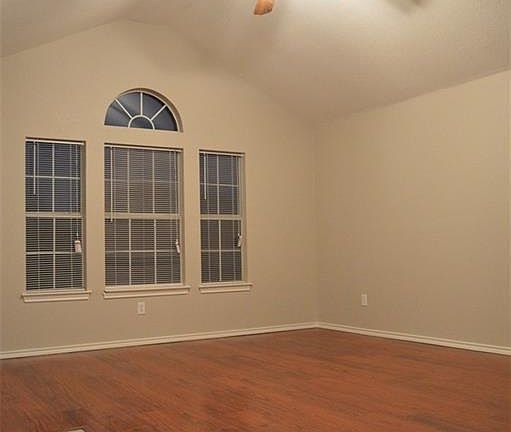 4th image of 5305 Joshua Ct