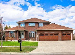 2303 Rose Creek Blvd S, Fargo, ND