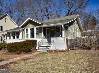 66 Harding St, Pittsfield, MA 01201