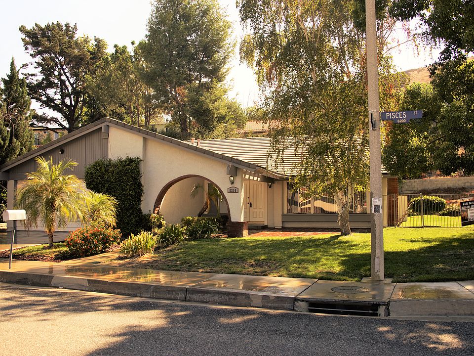 1st image of 6210 Pisces St