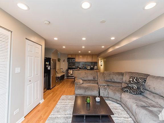 3rd image of 2638 N Orchard St #G