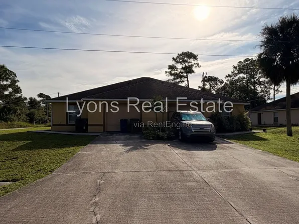 313A Melissa Ave, Lehigh Acres, FL 33974