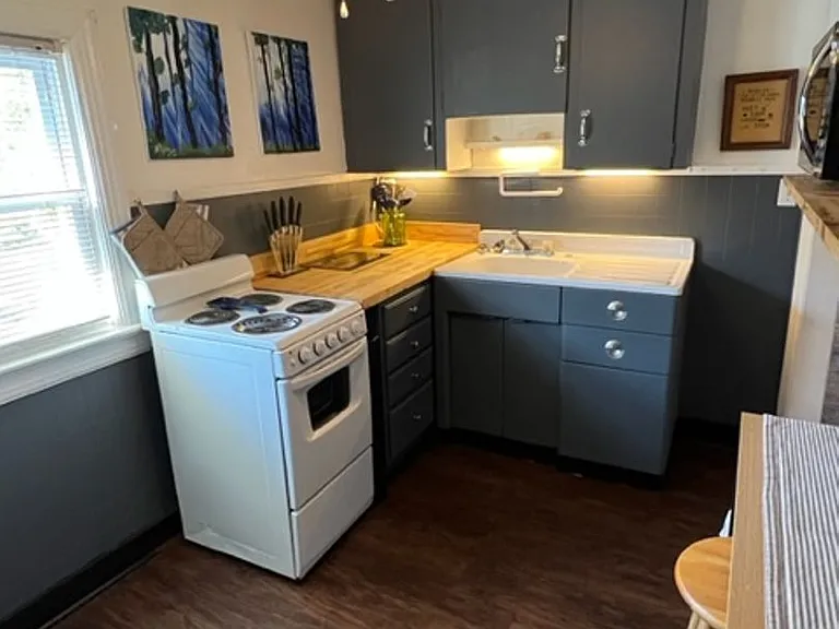 409 San Antonio Blvd — Photo 4