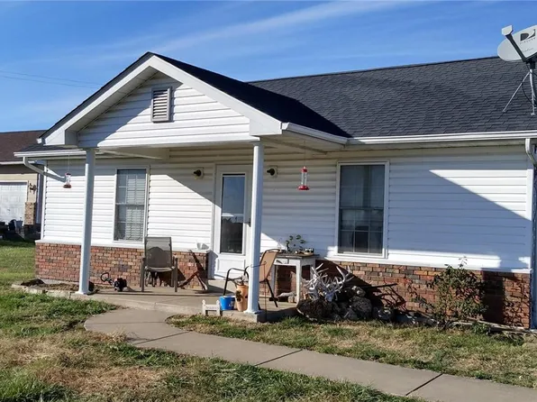 190 Vo Tech Rd, Eolia, MO 63344