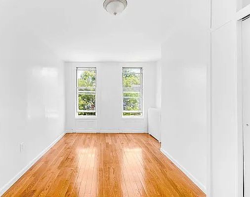 5th image of 1328 Jefferson Ave #2