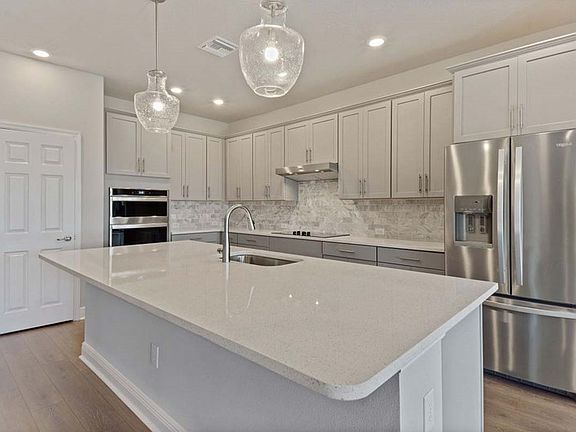 The Juniper - Kitchen