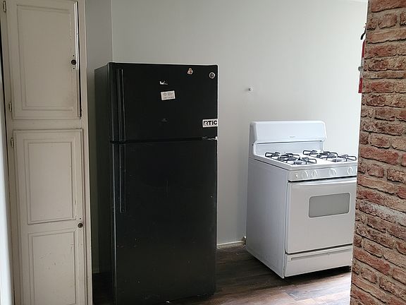 3rd image of 115 N 3rd St APT 1