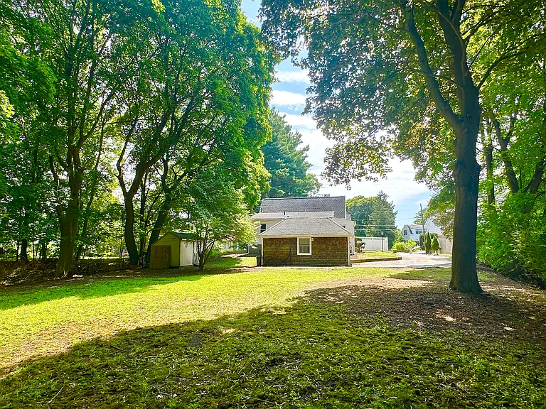 8 Mellon Rd #A — Photo 19