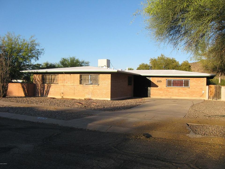 1st image of 209 S Avenida Del Porvenir