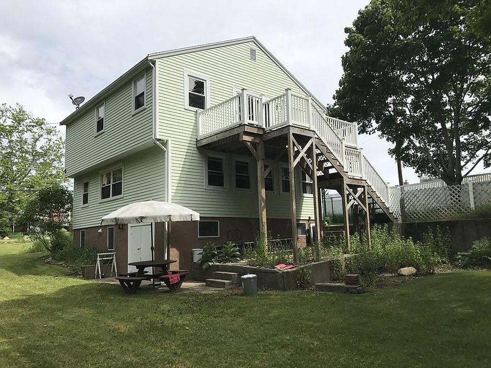 1st image of 33 Colony Beach Blvd