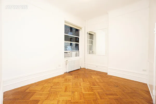 Rented by Corcoran | media 21