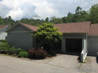 15 River Knoll Rd, Asheville, NC 28805