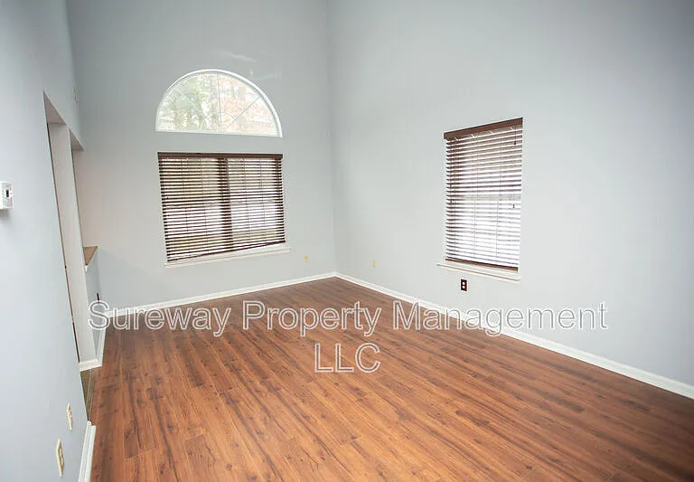 51 Meadow Ct — Photo 5