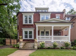 1025 E 48th St, Chicago, IL 60615