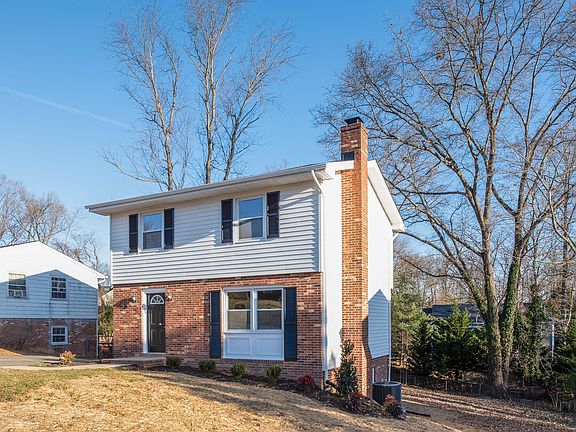 3rd image of 203 Morningside Dr