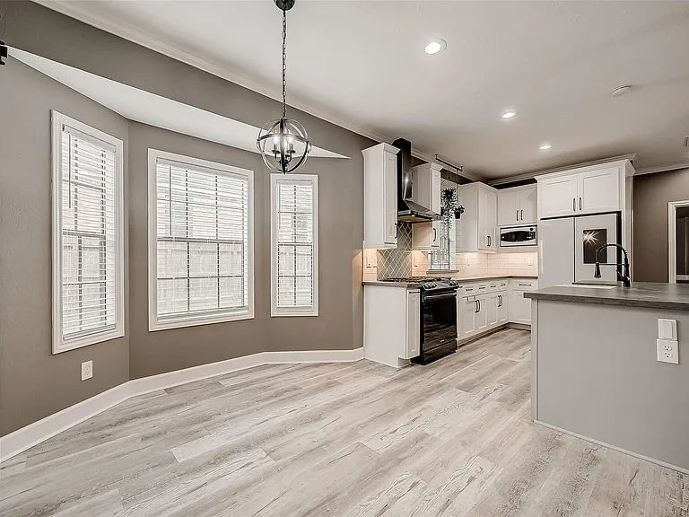 22114 Rockchester Dr — Photo 24