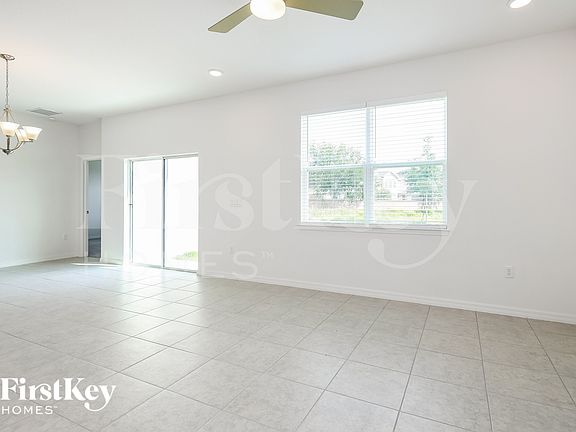 4th image of 1172 Spokane Point