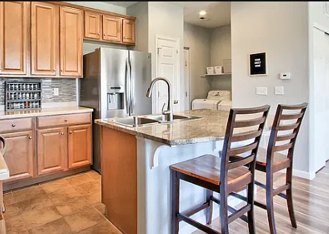 2 bed, 2.5 bath, 1564 sqft, $2,675 — Photo 3