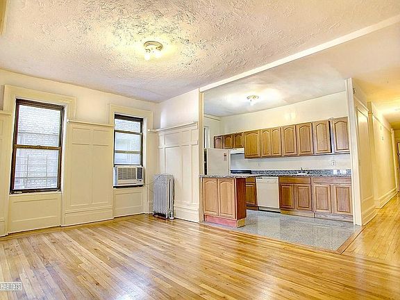 2nd image of 160 Claremont Ave APT 5g