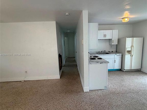 3rd image of 11530 SW 136th St