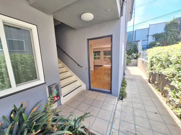 1515 S Beverly Glen Blvd, Los Angeles, CA