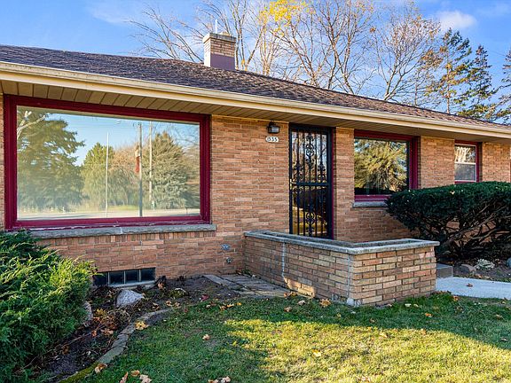 4th image of 535 W Dekora St