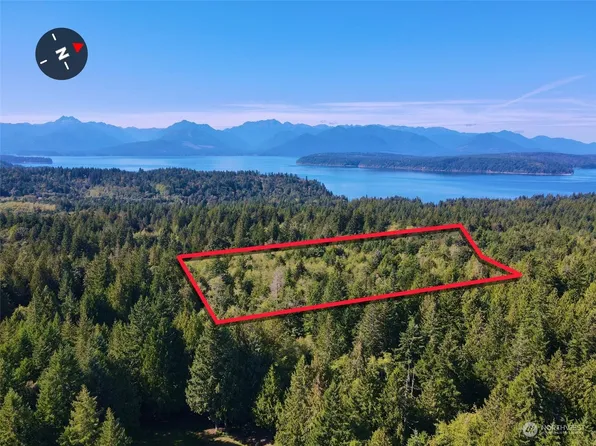 10501 Lathrop Lane NW, Silverdale, WA 98383