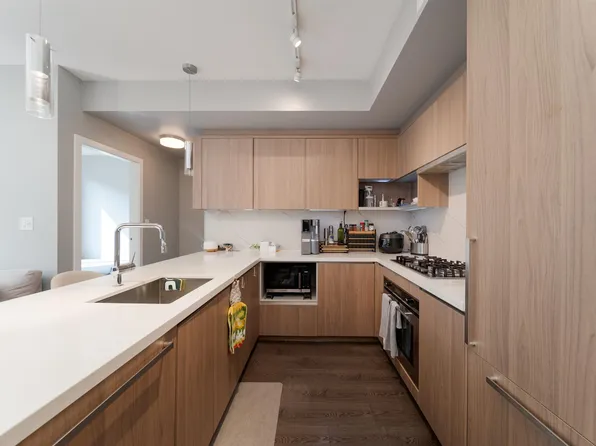 9333 Tomicki Ave #210, Richmond, BC V6X 0L4