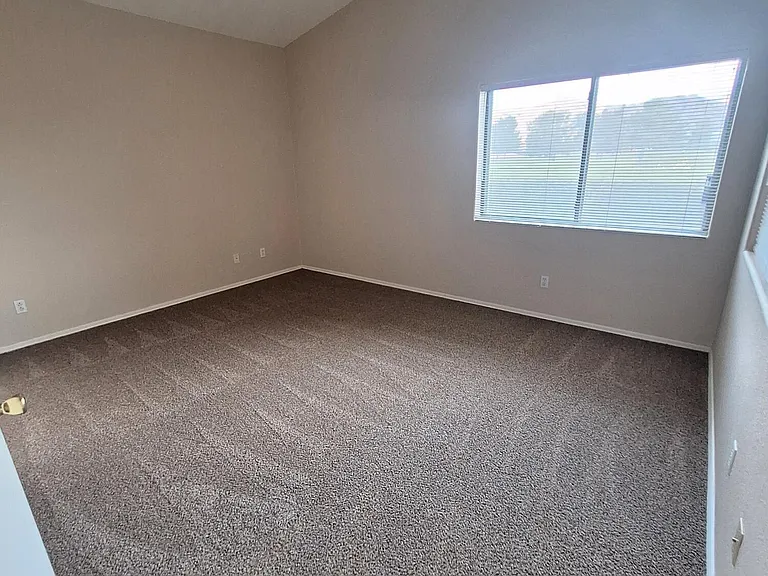 3307 E Fremont Rd — Photo 18