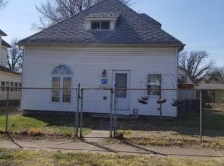 314 S Main St, Webb City, MO 64870