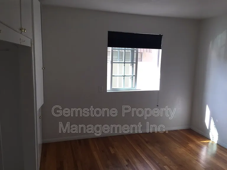 4938 Art St — Photo 16