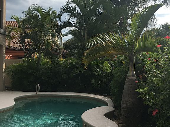 2nd image of 646 Palos Verde Dr