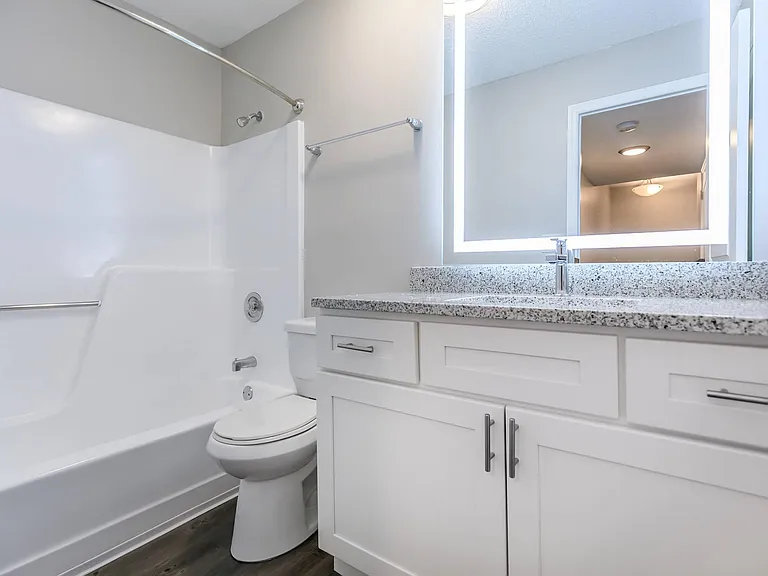Brighton Valley Apts — Photo 60