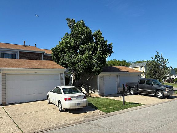 3rd image of 350 E Roland Dr