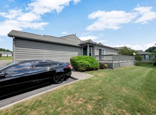 9166 Parkbury Ln, Lewis Center, OH 43035