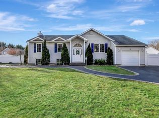 51 Eatondale Ave, Blue Point, NY 11715