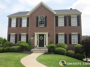 1018 Noble Pine Ct, Trafford, PA 15085