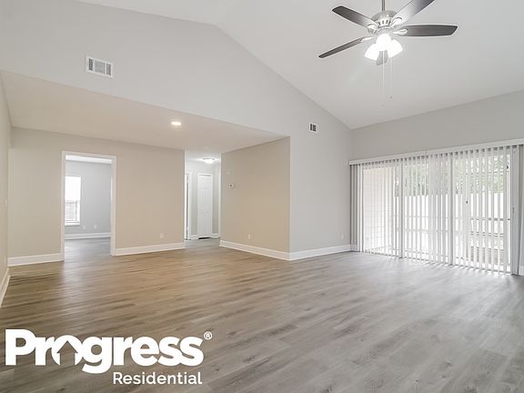 3rd image of 7756 Fox Knoll Pl