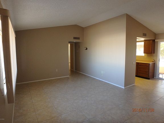 4th image of 17410 N 123rd Dr