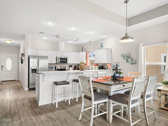 4th image of 7018 S Lagoon Dr
